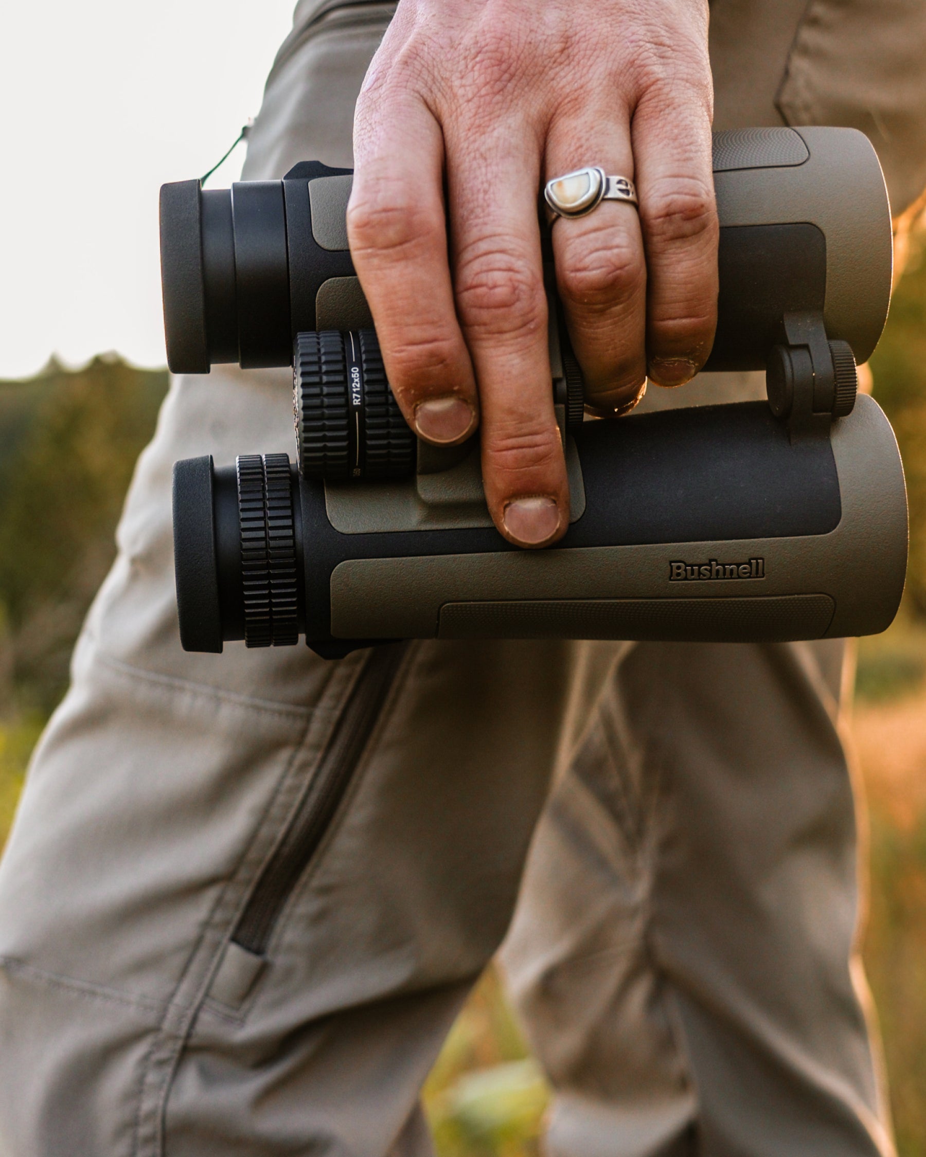 bushnell-r7-12x50-fernglas-weitbereichs-fernglas-f-r-offenes-gel-nde image 5